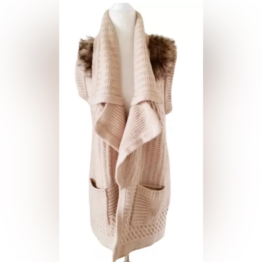ANN TAYLOR Chunky Tan Fur Shoulder Long Oversized Sweater Vest Size XXS - Picture 2 of 12